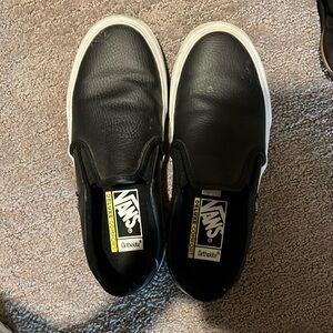 Black leather vans size 8